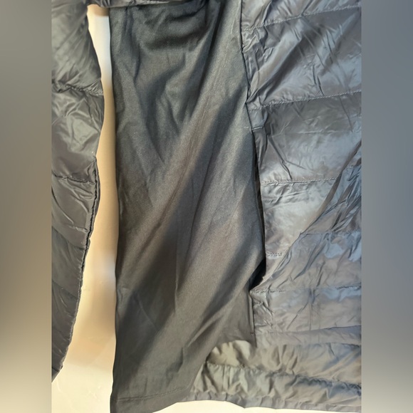 NEW Eddie Bauer Men's Lightweight 550 Down Puffer Jacket Black M, L, XL, XXL - Picture 9 of 10